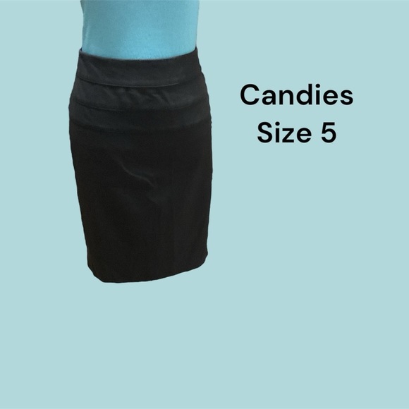 CANDIES BLACK SKIRT SIZE 5 GENTLY WORN - Picture 1 of 3